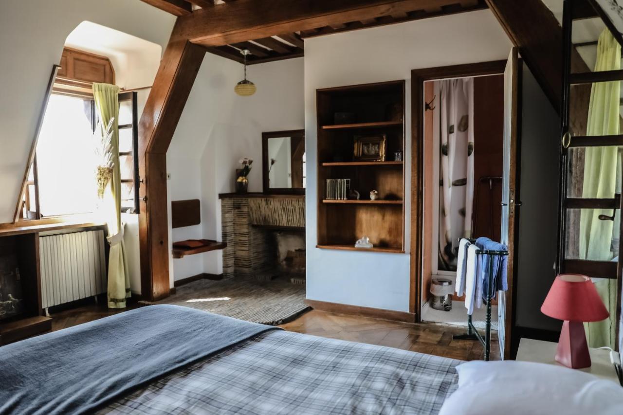Le Logis D'Arniere Bed & Breakfast Saint Cyr-sous-Dourdan Exterior photo